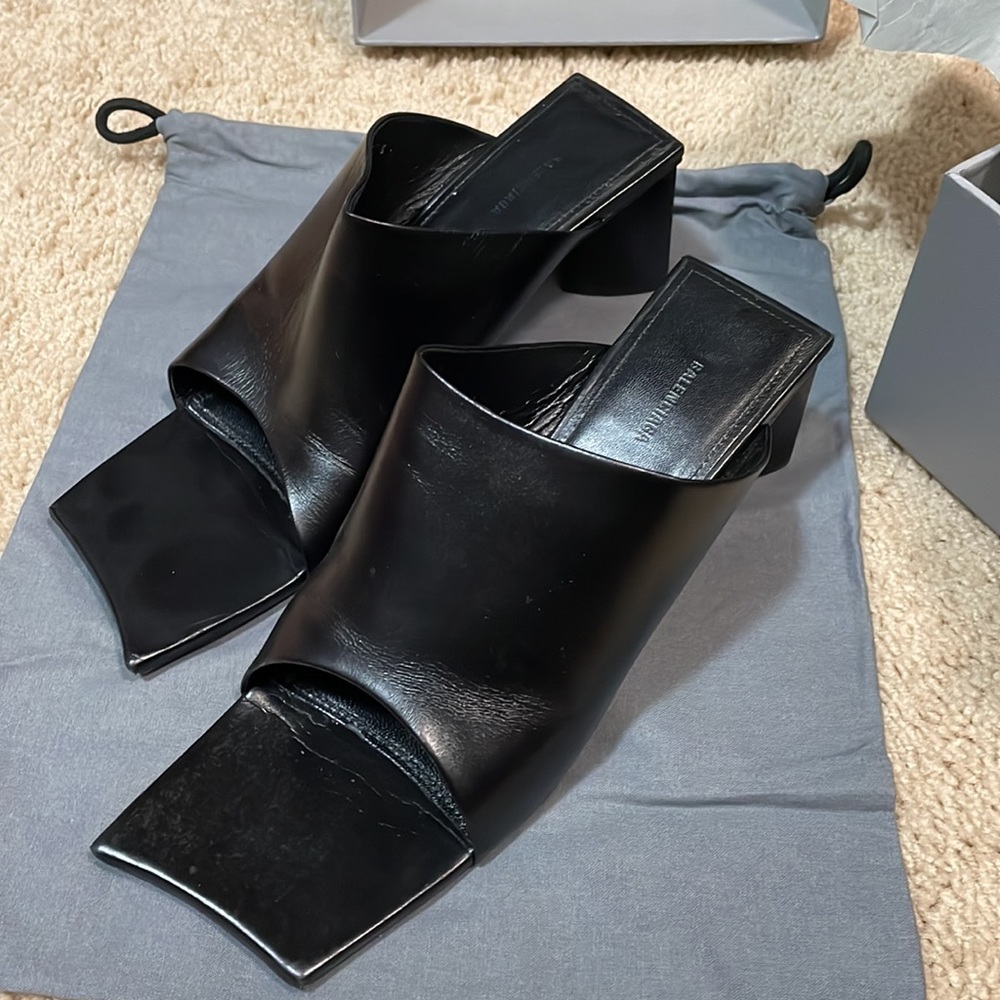Balenciaga black mule sandal